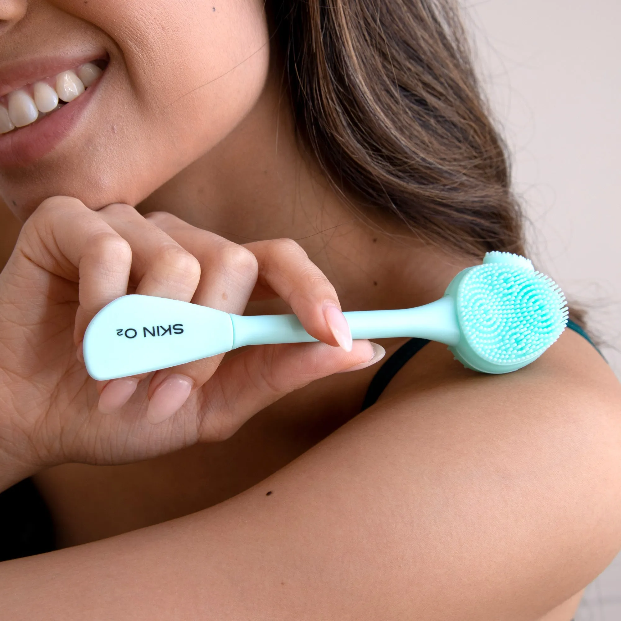 Facial Cleanser & Mask Brush